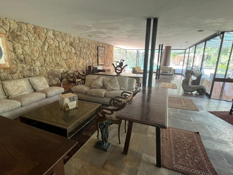 Casa à venda com 6 quartos, 6400m² - Foto 1