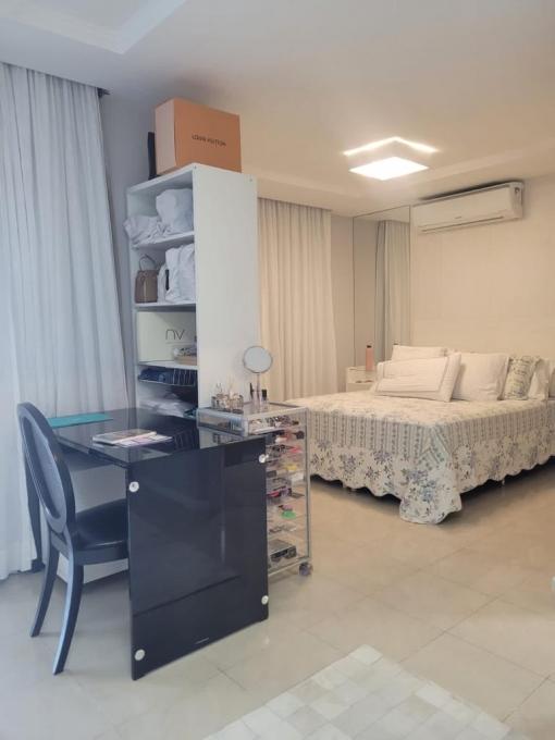 Casa à venda com 4 quartos, 300m² - Foto 37