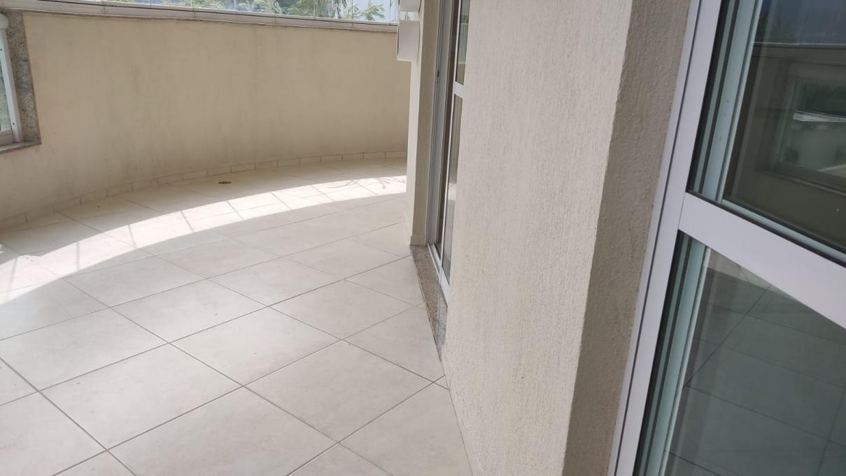 Apartamento para alugar com 3 quartos, 90m² - Foto 1